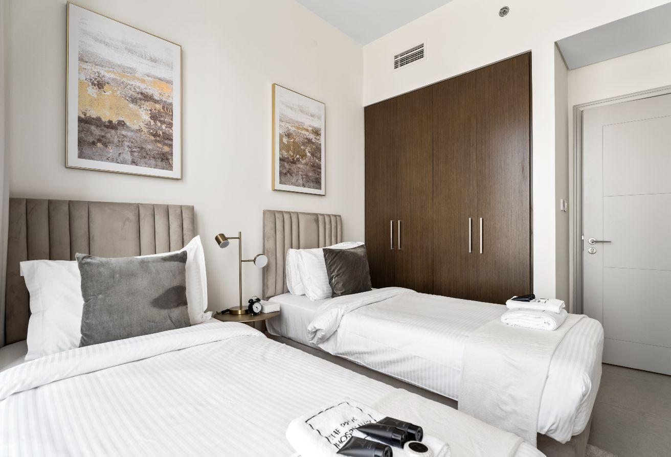 Luxury Furnished | High Floor |Close to Dubai Mall photo 10