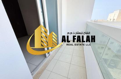 Apartment - 1 - 1 for rent in Al Majaz 3 - Al Majaz - Sharjah Apartment - 1 - 1 for rent in Al Majaz 3 - Al Majaz - Sharjah