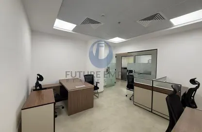 مركز أعمال - استوديو - 2 حمامات للايجار في A برج الخليج - عود ميثاء - بر دبي - دبي