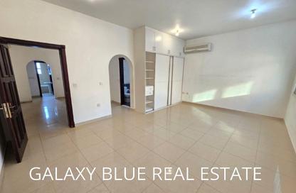 Villa - 4 - 5 for rent in Shakhbout City - Abu Dhabi