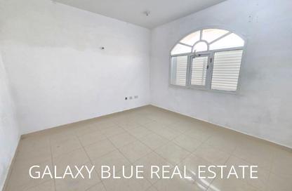 Villa - 4 - 5 for rent in Shakhbout City - Abu Dhabi