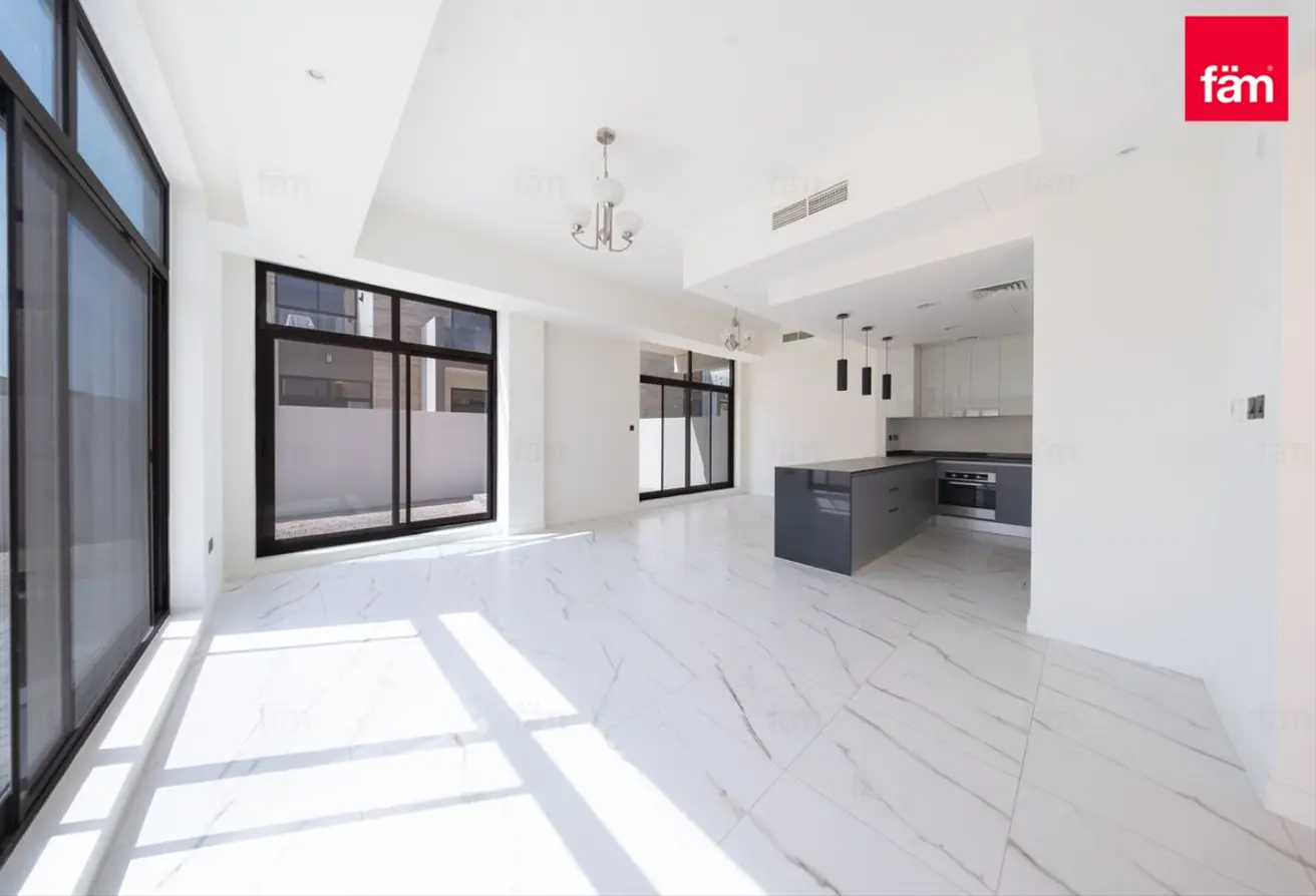 163709002 - Property Main Image