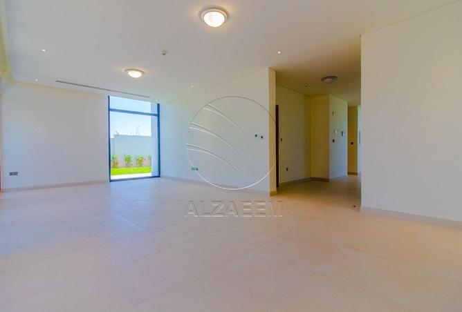 53573933 - Property Image 3