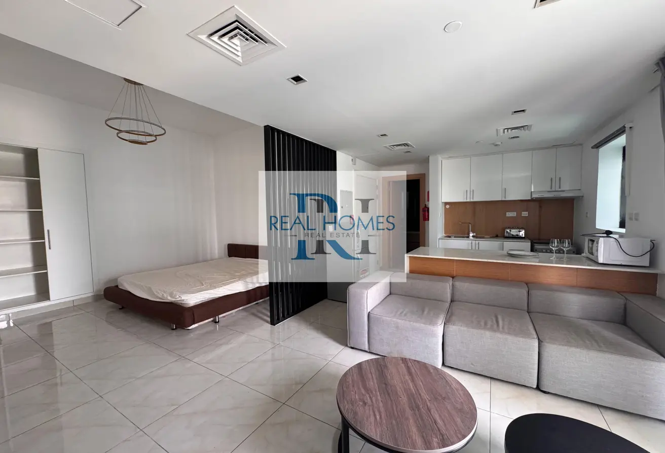 132023876 - Property Main Image