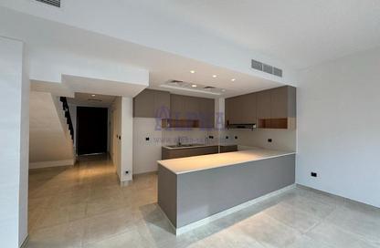 Townhouse - 2 Bedrooms - 3 Bathrooms for rent in Falcon Island North - Falcon Island - Al Hamra Village - Ras Al Khaimah
