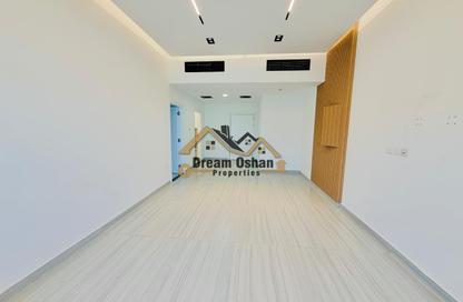 Apartment - 1 - 2 for rent in Al Amir Abdullah Building - International City Phase 2 (Al Warsan 4) - Dubai Apartment - 1 - 2 for rent in Al Amir Abdullah Building - International City Phase 2 (Al Warsan 4) - Dubai