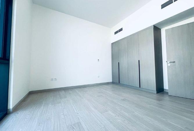 75013221 - Property Image 3