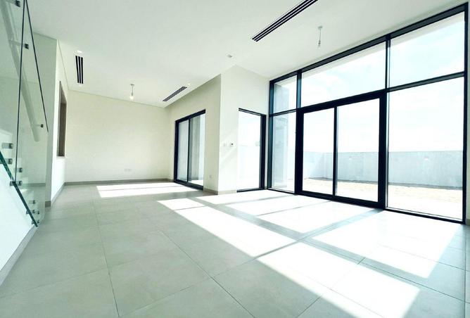 75013221 - Property Image 2