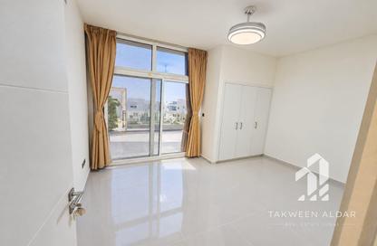 Townhouse - 3 - 5 for sale in Sanctnary - Damac Hills 2 - Dubai