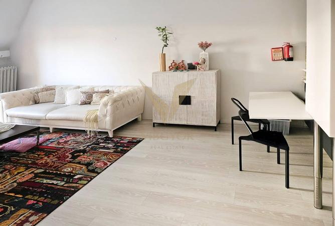 79384429 - Property Image 2