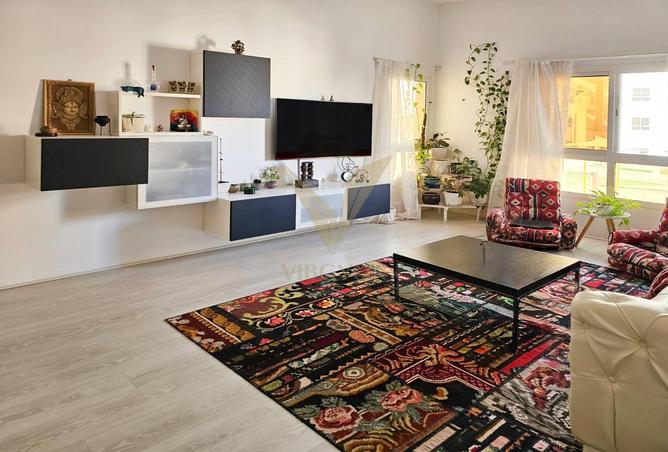 79384429 - Property Main Image