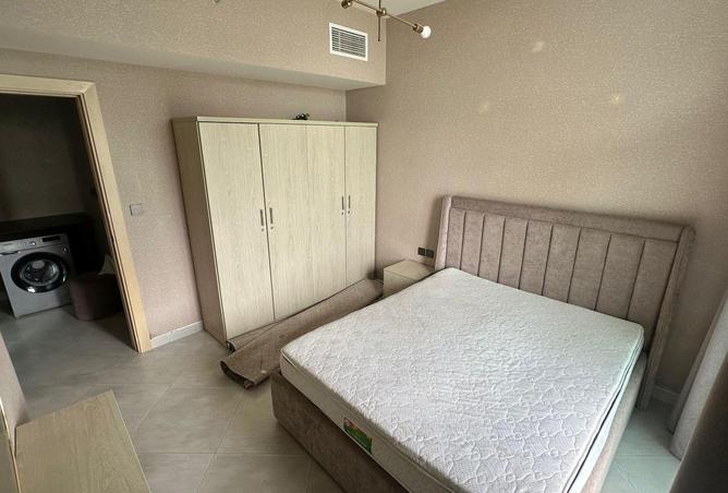 75033227 - Property Image 3