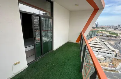 شقة - 2 غرف نوم - 2 حمامات للايجار في بن غاطي افنيو - الجداف - دبي