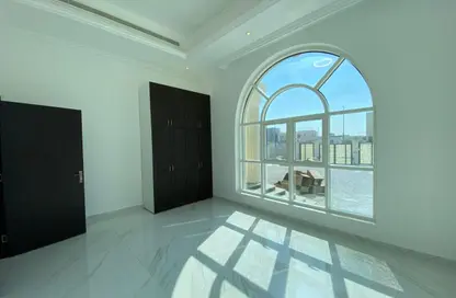 شقة - غرفة نوم - 1 حمام للايجار في مدينة شخبوط - أبوظبي