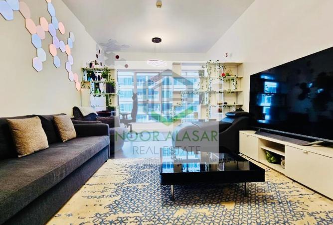 Fully Furnished - Renovated Unit - Smart Home