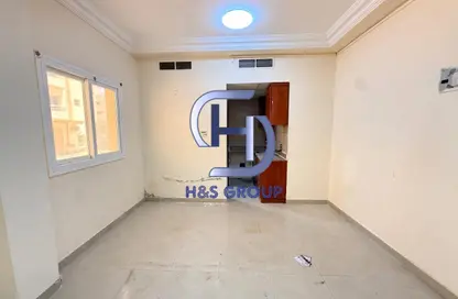 Apartment - Studio - 1 Bathroom for rent in Fire Station Road - Muwaileh - Sharjah