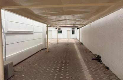 Villa - Studio - 6 Bathrooms for rent in Al Hazana - Al Riqqa - Sharjah