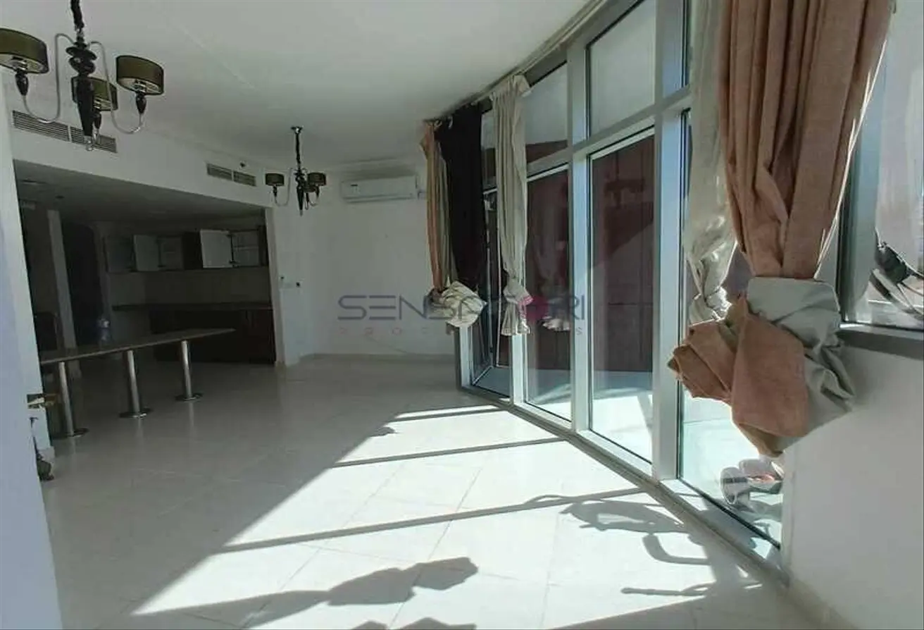 105123518 - Property Main Image