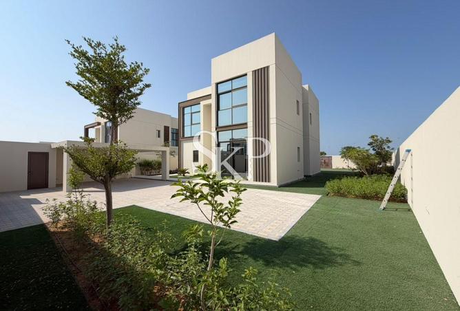 4-bed villa in Ain Al Maha — photo 2