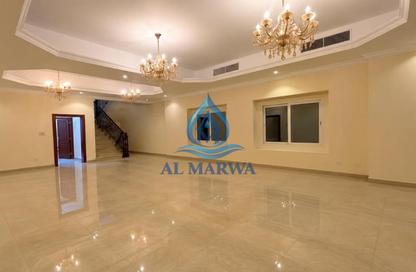Villa - 4 - 6 for rent in Al Tay East - Al Tayy Suburb - Sharjah