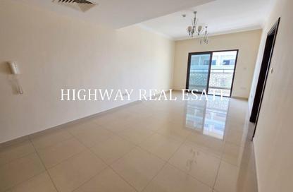 Apartment - 2 - 2 for rent in Muwailih Building - Muwaileh - Sharjah