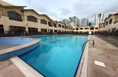 فيلا - 4 غرف نوم - 5 حمامات للايجار في فلج 33 - البرشاء 1 - البرشاء - دبي