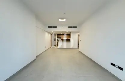 Apartment - Studio - 1 Bathroom for rent in Karimian 3 - Jumeirah Garden City - Al Satwa - Dubai