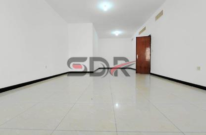 Apartment - 3 Bedrooms - 3 Bathrooms for rent in Al Hashimi Tower - Airport Road - Abu Dhabi