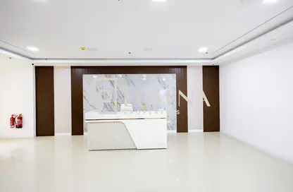 Office Space - Studio - 1 Bathroom for rent in Capital Golden Tower - Business Bay - Dubai Office Space - Studio - 1 Bathroom for rent in Capital Golden Tower - Business Bay - Dubai