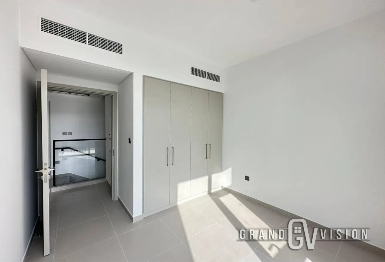 152384917 - Property Main Image
