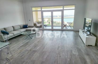 Apartment - 1 Bedroom - 1 Bathroom for rent in Jash Falqa - Shoreline Apartments - Palm Jumeirah - Dubai