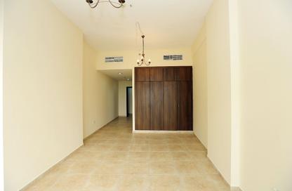 شقة - 2 غرف نوم - 2 حمامات للايجار في بناية الثريا - واحة دبي للسيليكون - دبي شقة - 2 غرف نوم - 2 حمامات للايجار في بناية الثريا - واحة دبي للسيليكون - دبي