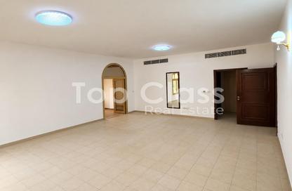 Villa - 4 - 6 for rent in Western Residence South - Falcon City of Wonders - Dubai