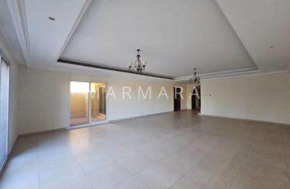Villa - 5 - 6 for rent in Umm Suqeim 2 Villas - Umm Suqeim 2 - Umm Suqeim - Dubai