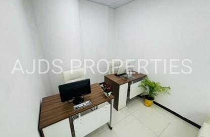 Office Space - Studio - 1 Bathroom for rent in Al Fajer Complex - Oud Metha - Bur Dubai - Dubai