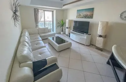 Apartment - 2 Bedrooms - 1 Bathroom for rent in Princess Tower - Dubai Marina - Dubai