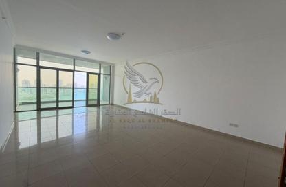 Apartment - 4 - 6 for rent in Al Majaz 3 - Al Majaz - Sharjah