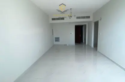 Apartment - 2 Bedrooms - 3 Bathrooms for rent in New Al Taawun Road - Al Taawun - Sharjah