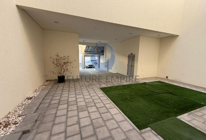 67907933 - Property Image 3