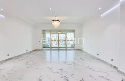Apartment - 1 Bedroom - 2 Bathrooms for rent in Al Tamr - Shoreline Apartments - Palm Jumeirah - Dubai