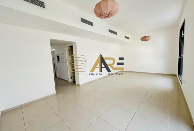 118594433 - Property Image 2