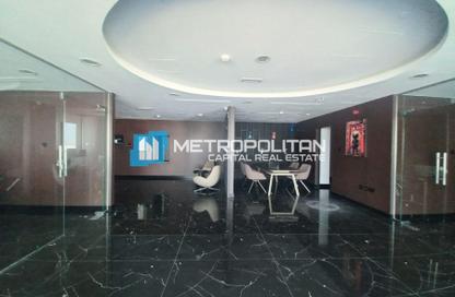 Office Space - Studio - 1 Bathroom for rent in Sky Tower - Shams Abu Dhabi - Al Reem Island - Abu Dhabi