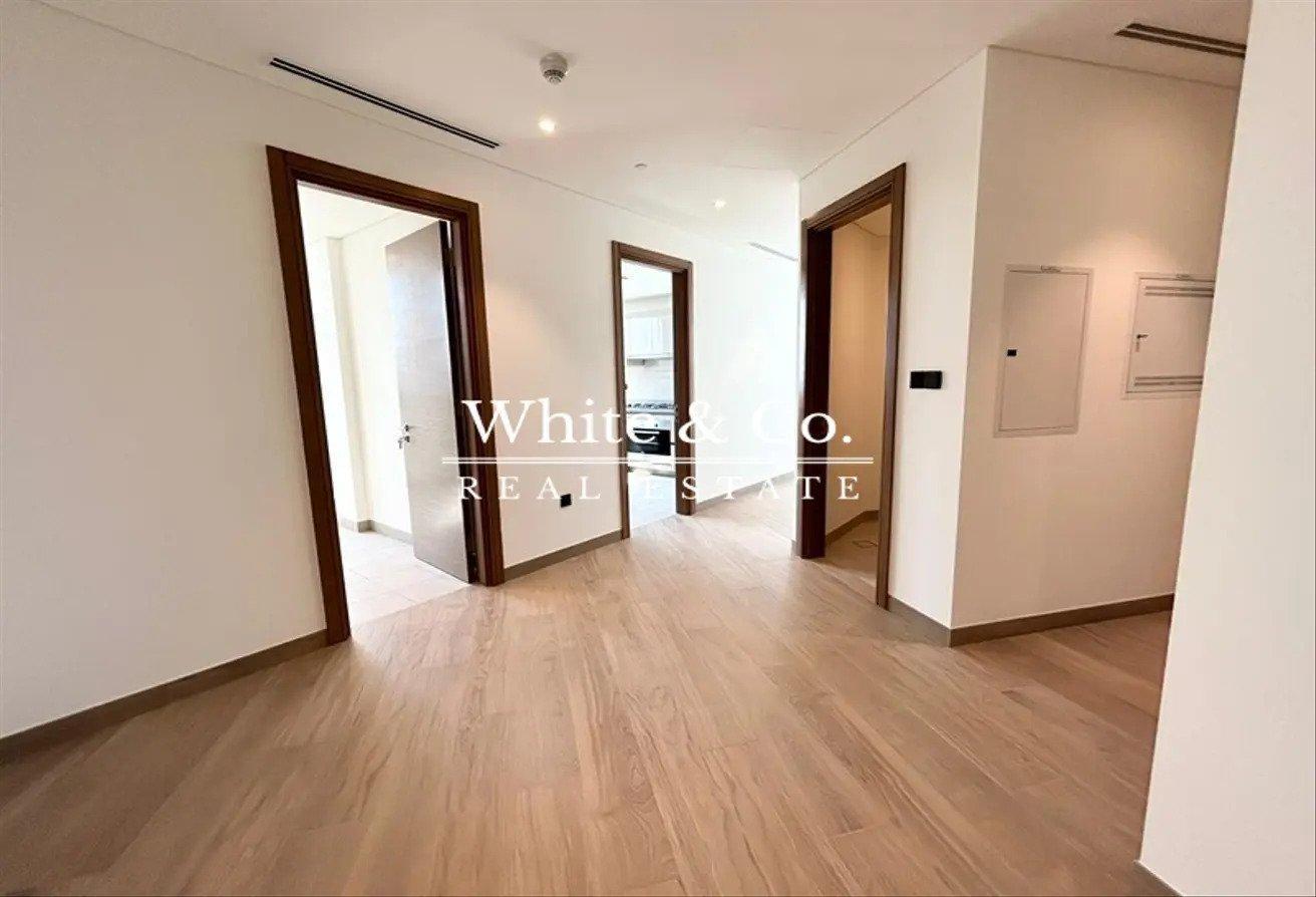Top floor | Vacant June | Mega Rare layout photo 6