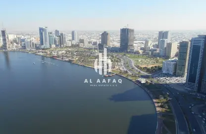 Apartment - 3 Bedrooms - 4 Bathrooms for rent in Ameer Bu Khamseen Tower - Al Majaz 3 - Al Majaz - Sharjah