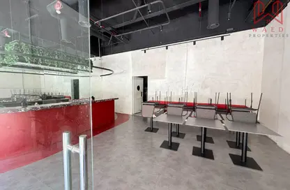 Shop - Studio for rent in Muwaileh Commercial - Sharjah