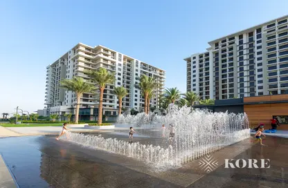 Apartment - 2 Bedrooms - 2 Bathrooms for rent in Holland Gardens - Town Square - Dubai