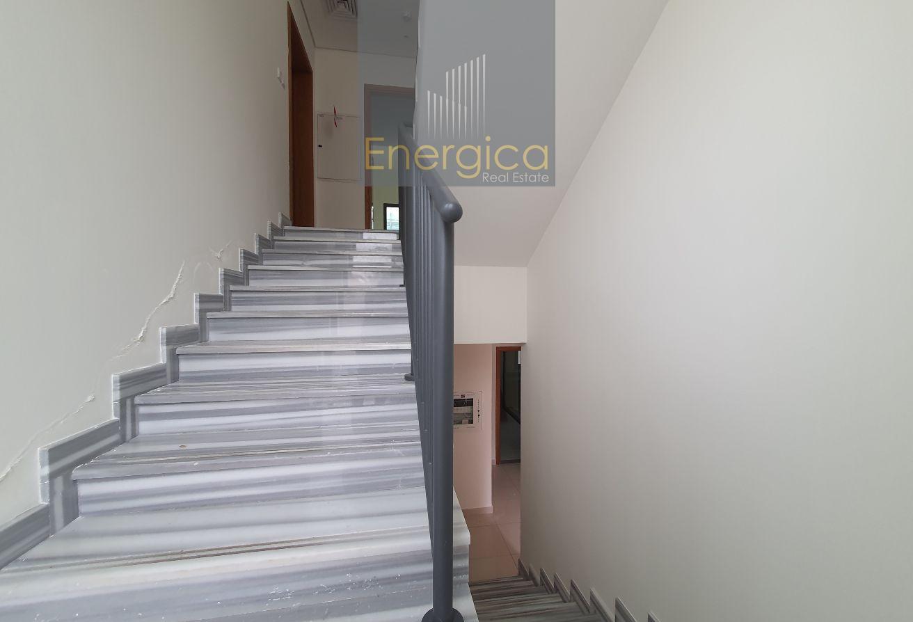 Modern And Bright 4BR Villa | Private Pool | Maid photo 8