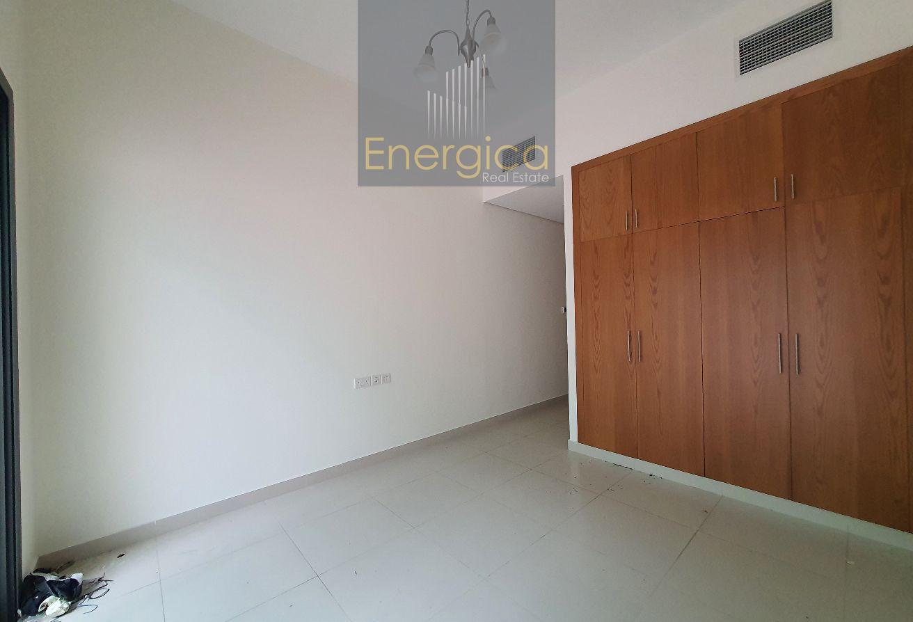 Modern And Bright 4BR Villa | Private Pool | Maid photo 15