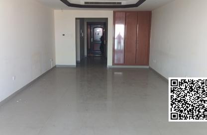 Apartment - 2 Bedrooms - 4 Bathrooms for rent in Corniche Tower - Ajman Corniche Road - Ajman