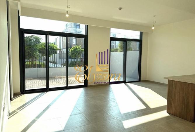 80701027 - Property Image 3